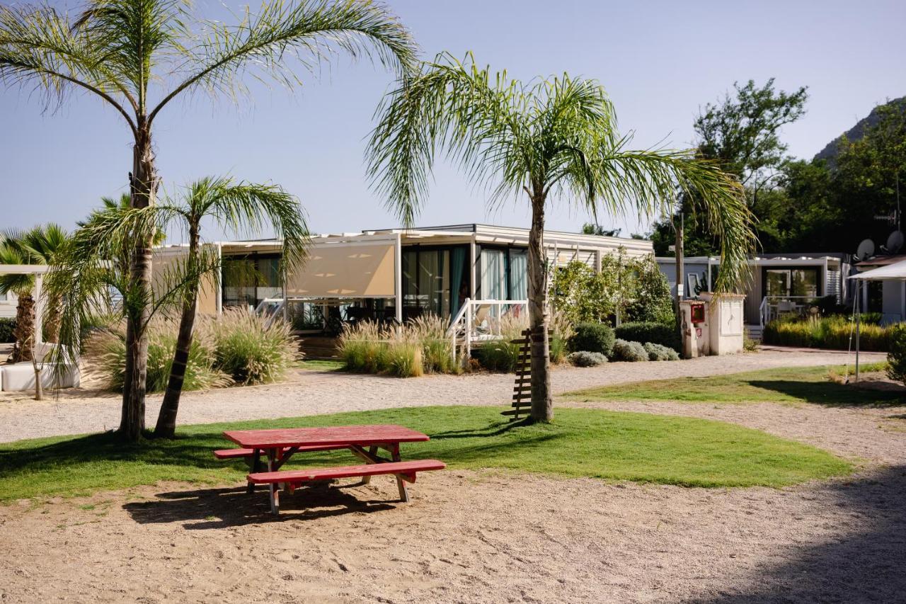 Le Palme Village Terracina Esterno foto